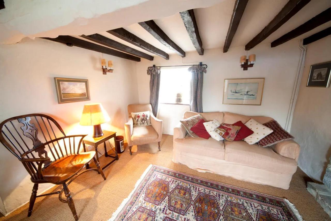 Afton Thatch: Beautiful Thatched Family Cottage Freshwater Dış mekan fotoğraf